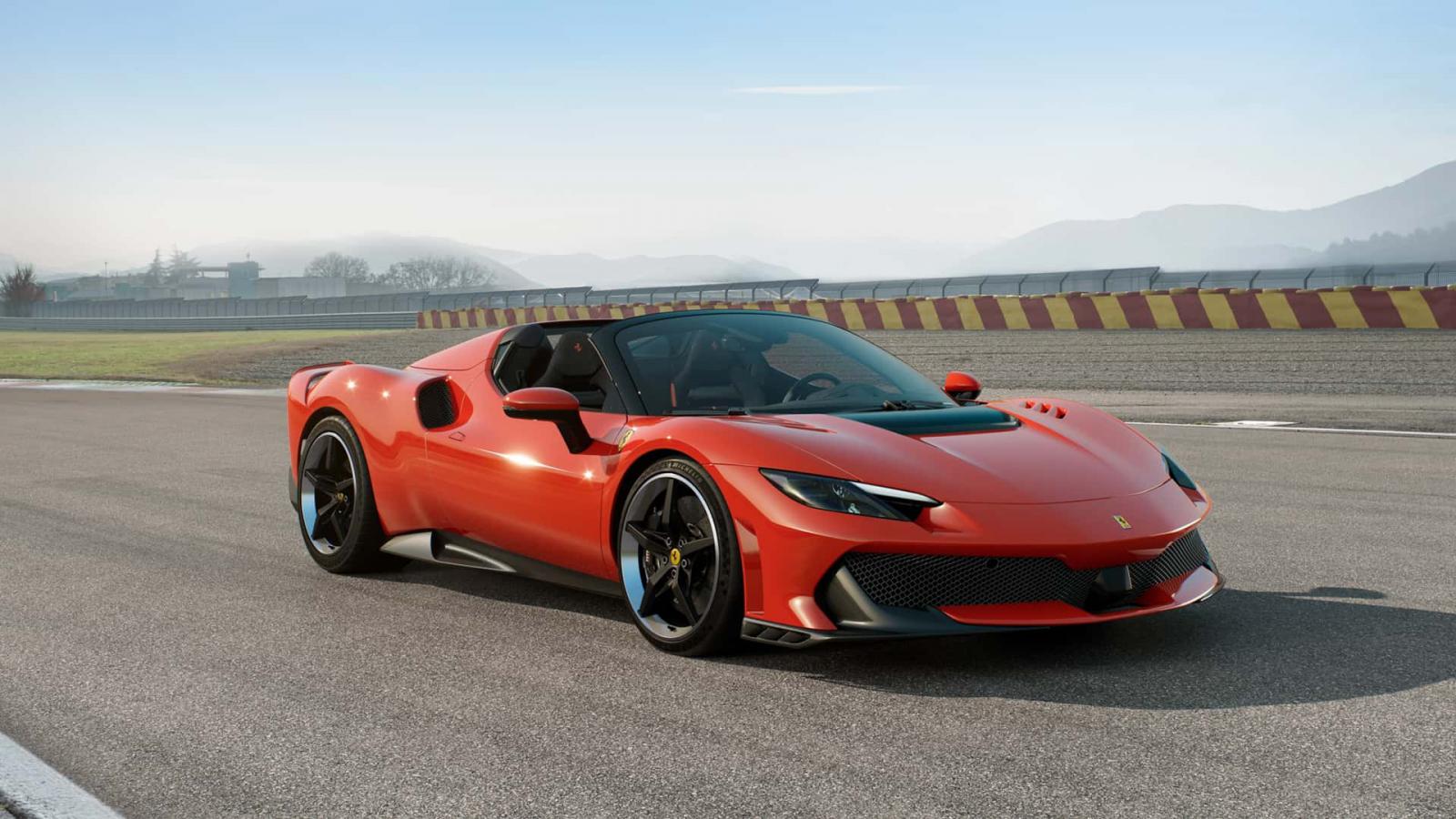 Ντεμπούτο για την σκληροπυρηνική Ferrari 296 Speciale με 880 άλογα